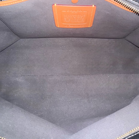 Coach Empire 40 *MAY BE WILLING TO TRADE* - Picture 2 of 6